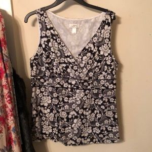 Black & White Sleeveless Top